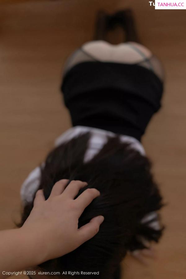   [XiuRen]高清写真图 2025.05.28 No.10337 杏子Yada 白色OL第39张图片